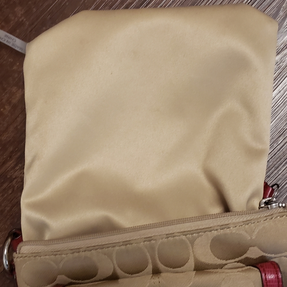 Coach Crossbody - Picture 5 of 7